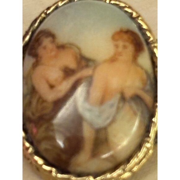 Vintage Porcelain Brooch Gilded Nude Maidens, Rococo Revival Pin Ornate Gold Ton - Picture 6 of 11